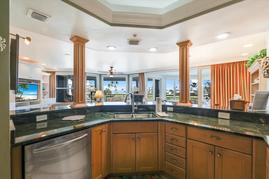 1656 Lands End Village Captiva FL 33924