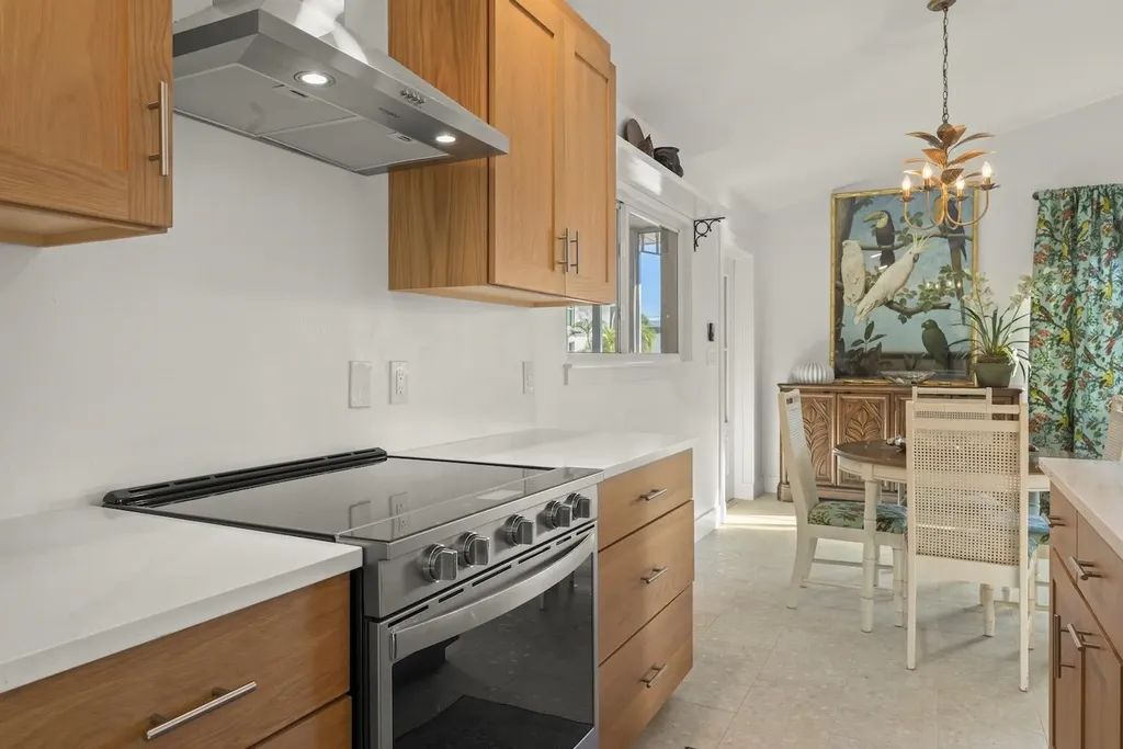 3009 Singing Wind Drive Sanibel FL 33957