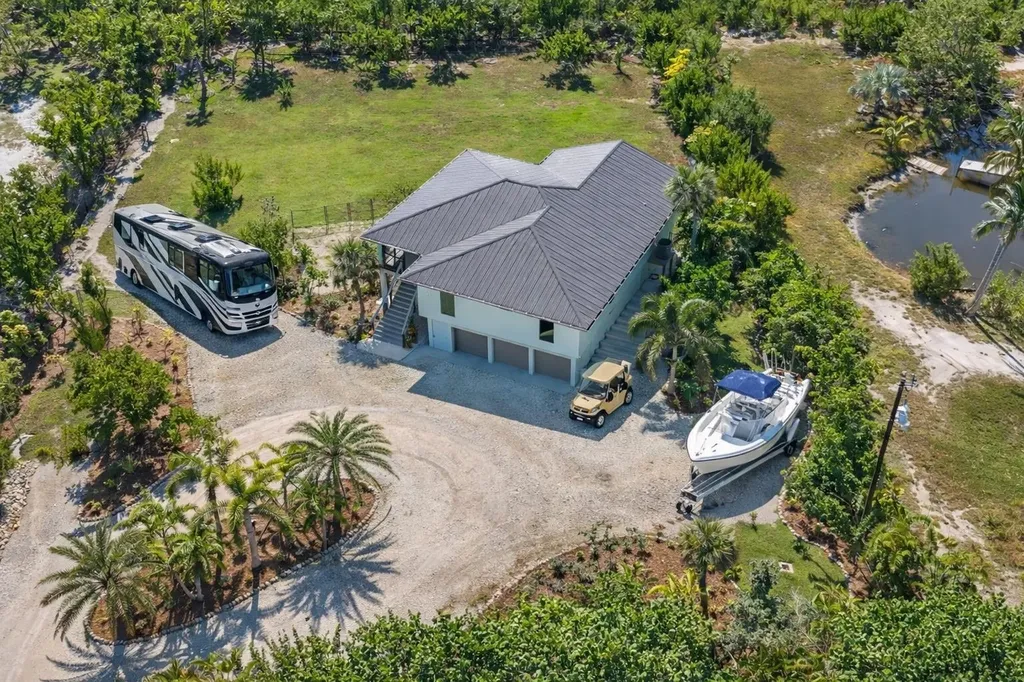 1211 Periwinkle Way Sanibel FL 33957