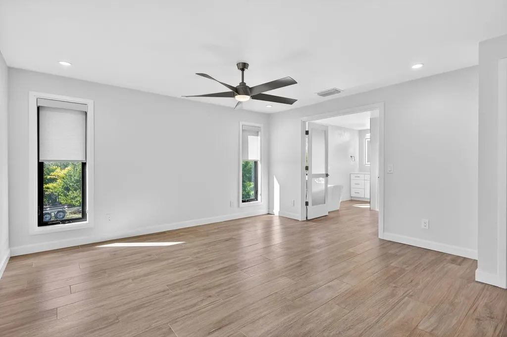 1211 Periwinkle Way Sanibel FL 33957