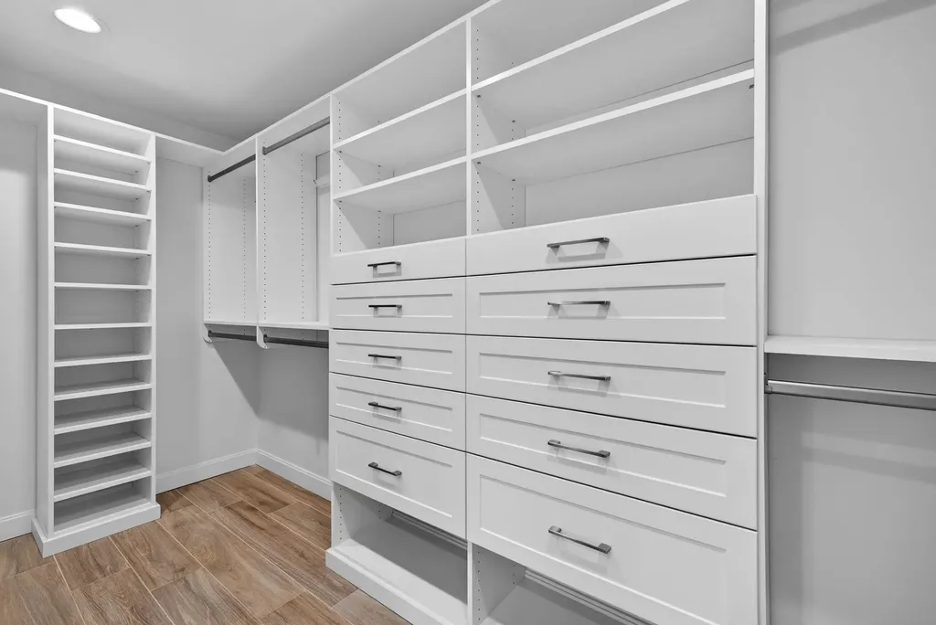 1211 Periwinkle Way Sanibel FL 33957