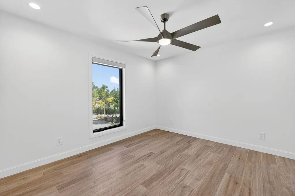 1211 Periwinkle Way Sanibel FL 33957