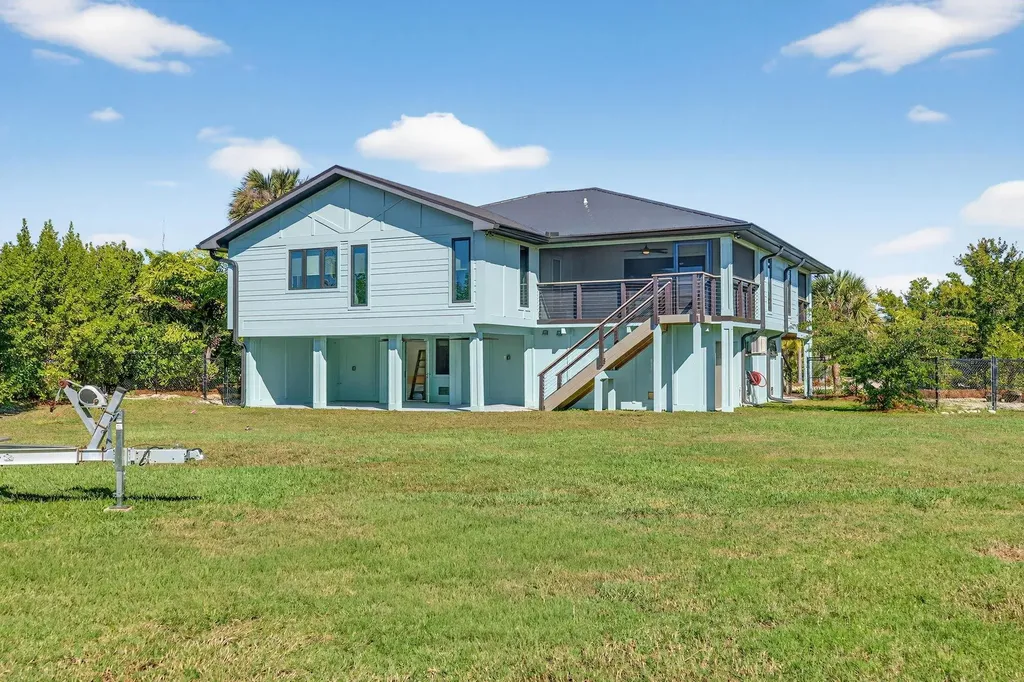 1211 Periwinkle Way Sanibel FL 33957