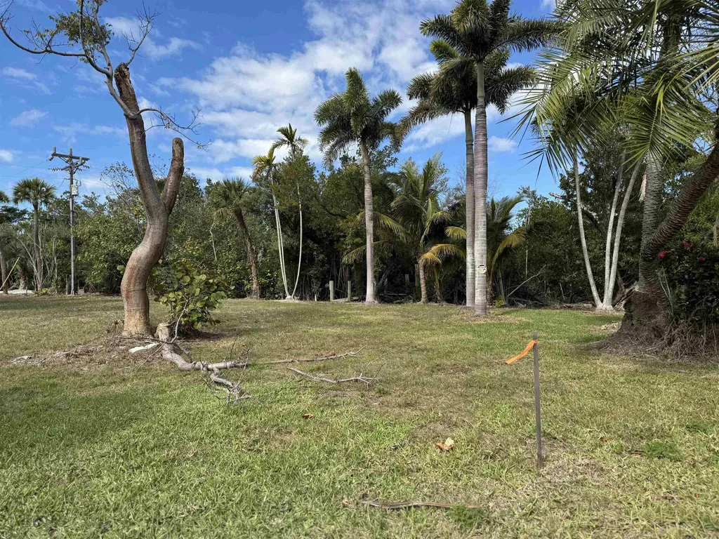 404 E Gulf Drive Sanibel FL 33957