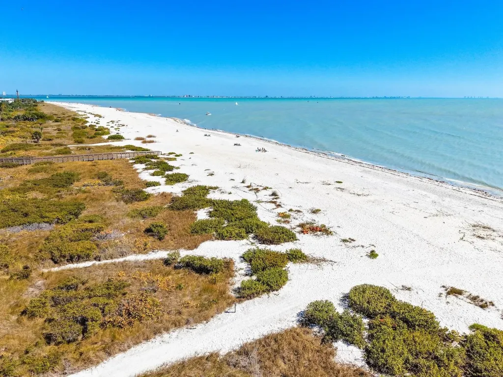 404 E Gulf Drive Sanibel FL 33957