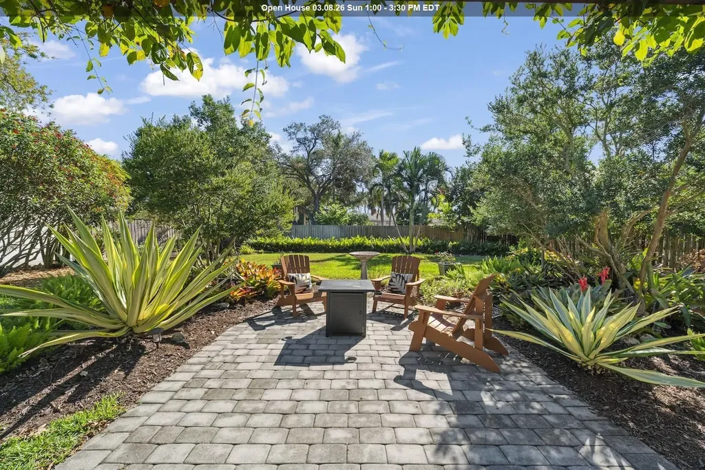 3325 Avocado Drive Fort Myers FL 33901