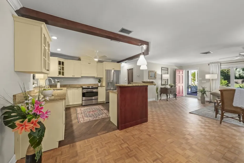 3325 Avocado Drive Fort Myers FL 33901