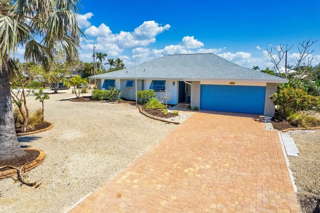 1006 Lindgren Boulevard Sanibel FL 33957