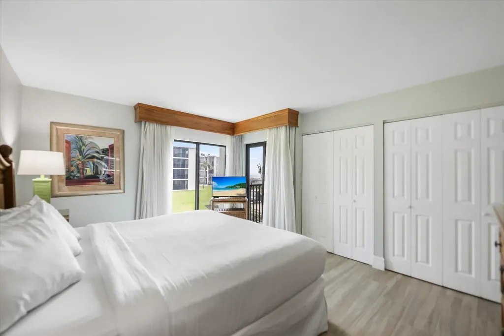 1501 Middle Gulf Drive Sanibel FL 33957