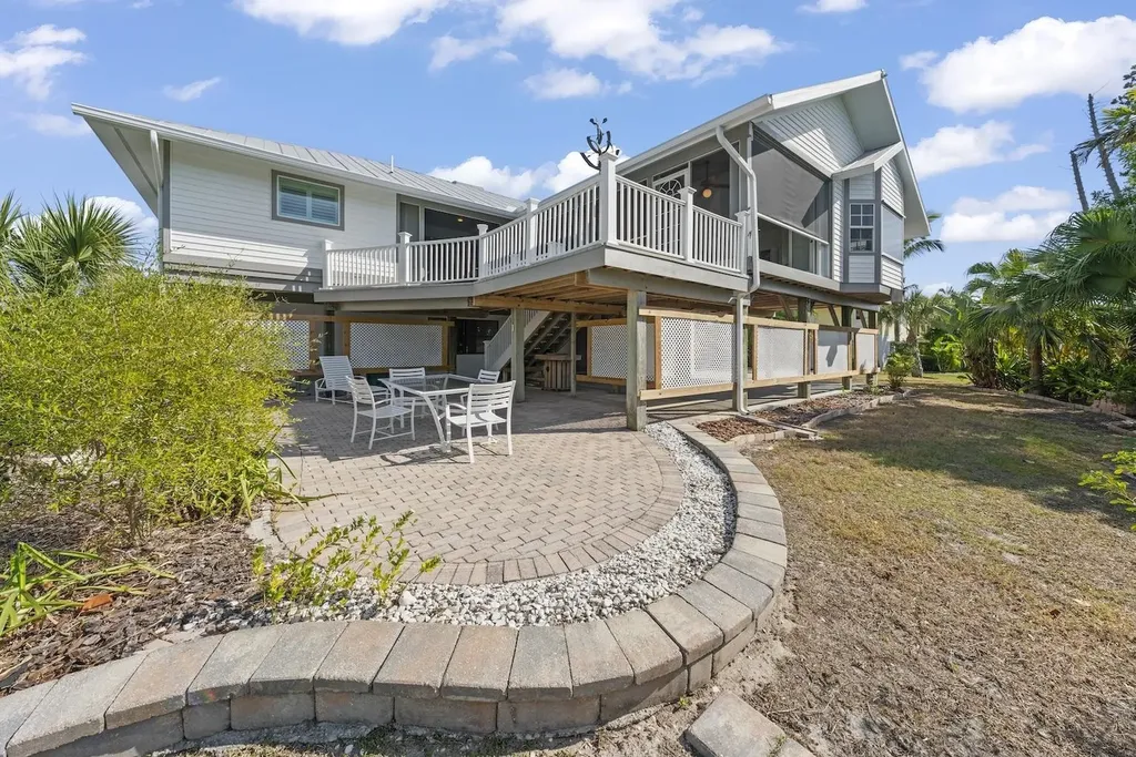 1167 Sand Castle Road Sanibel FL 33957