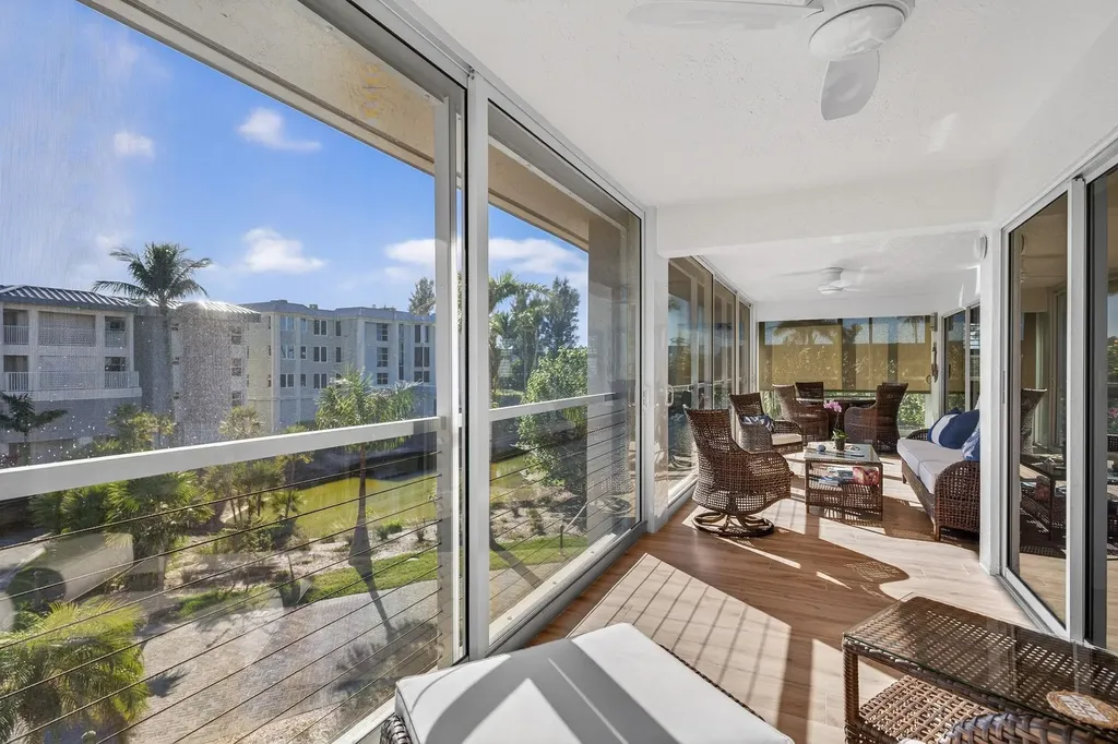 2659 W Gulf Drive Sanibel FL 33957