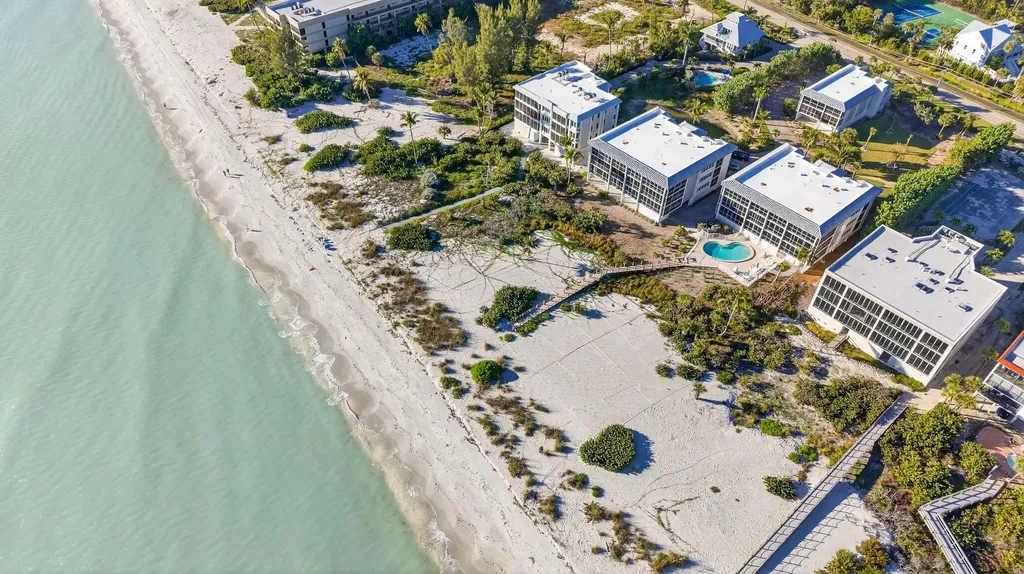 2659 W Gulf Drive Sanibel FL 33957