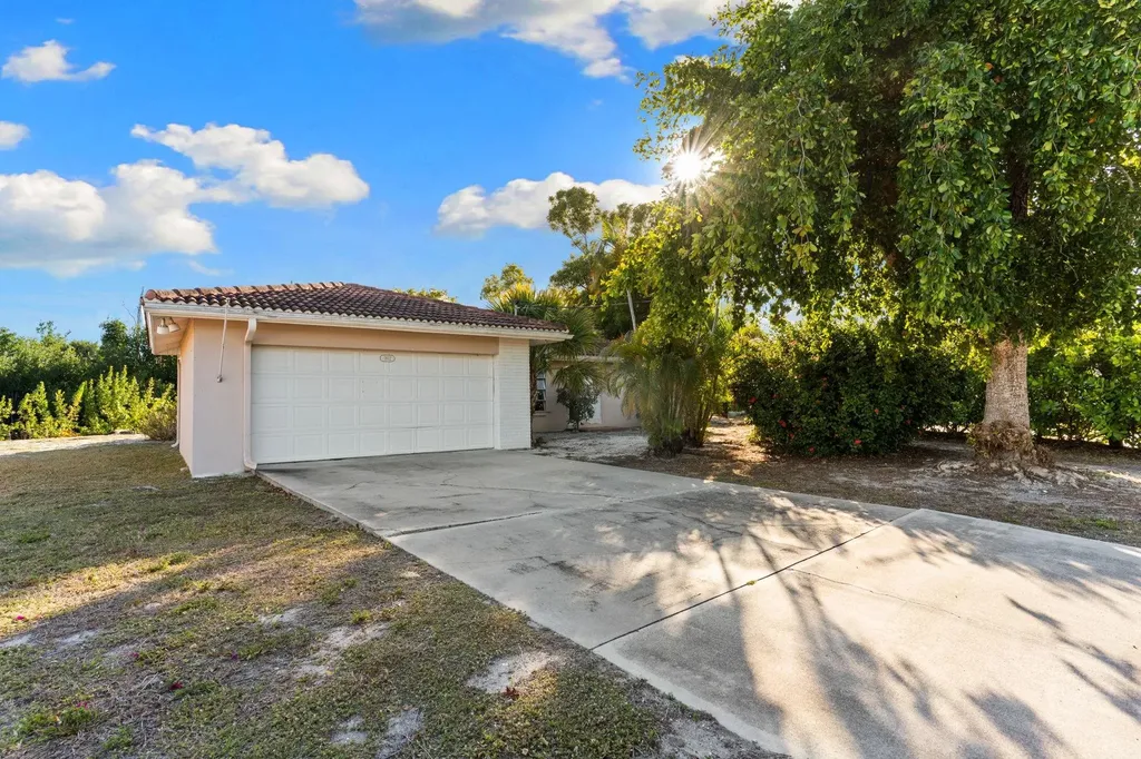 1812 Ibis Lane Sanibel FL 33957