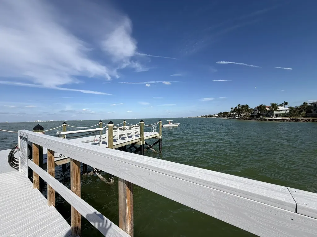 760 Sextant Drive Sanibel FL 33957