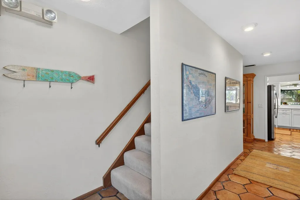 5312 Ladyfinger Lake Road Sanibel FL 33957