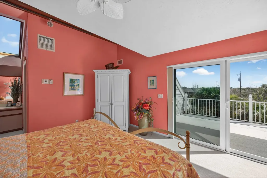 5312 Ladyfinger Lake Road Sanibel FL 33957