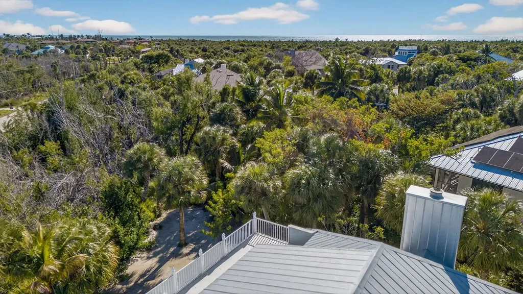 5312 Ladyfinger Lake Road Sanibel FL 33957