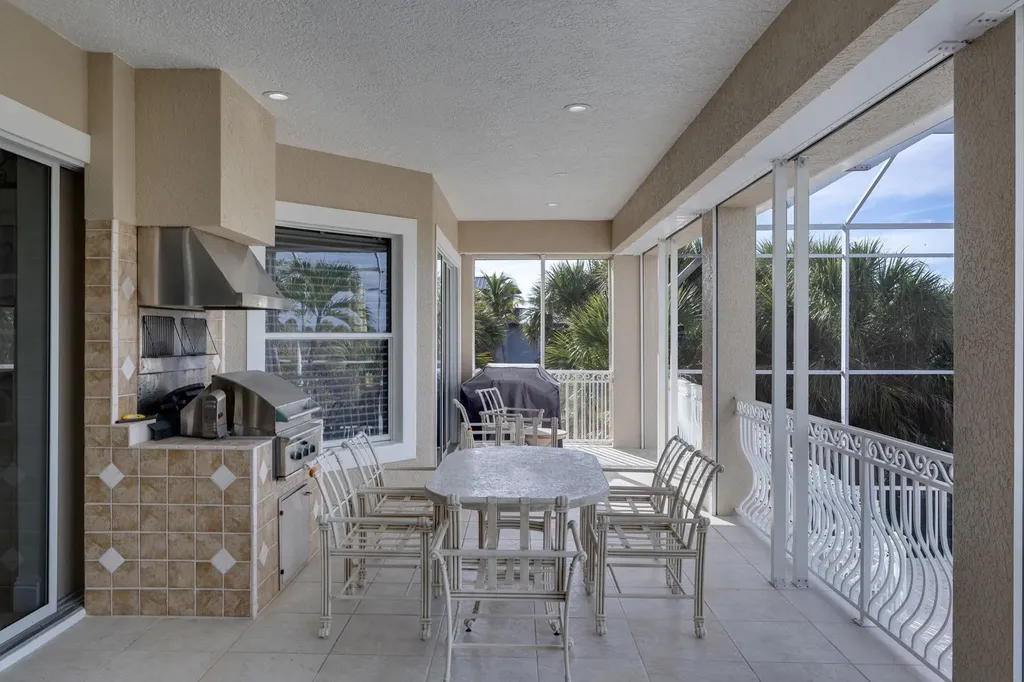 2178 Starfish Lane Sanibel FL 33957