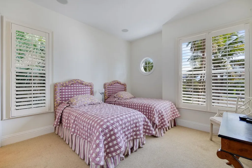 2178 Starfish Lane Sanibel FL 33957