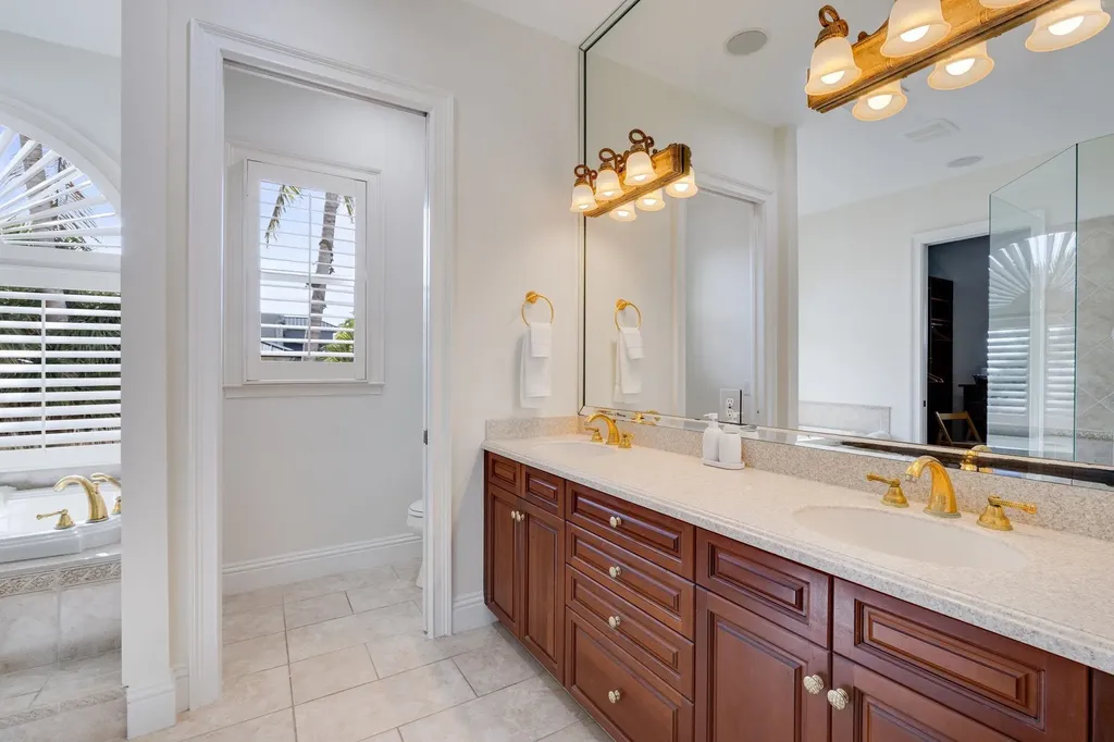 2178 Starfish Lane Sanibel FL 33957