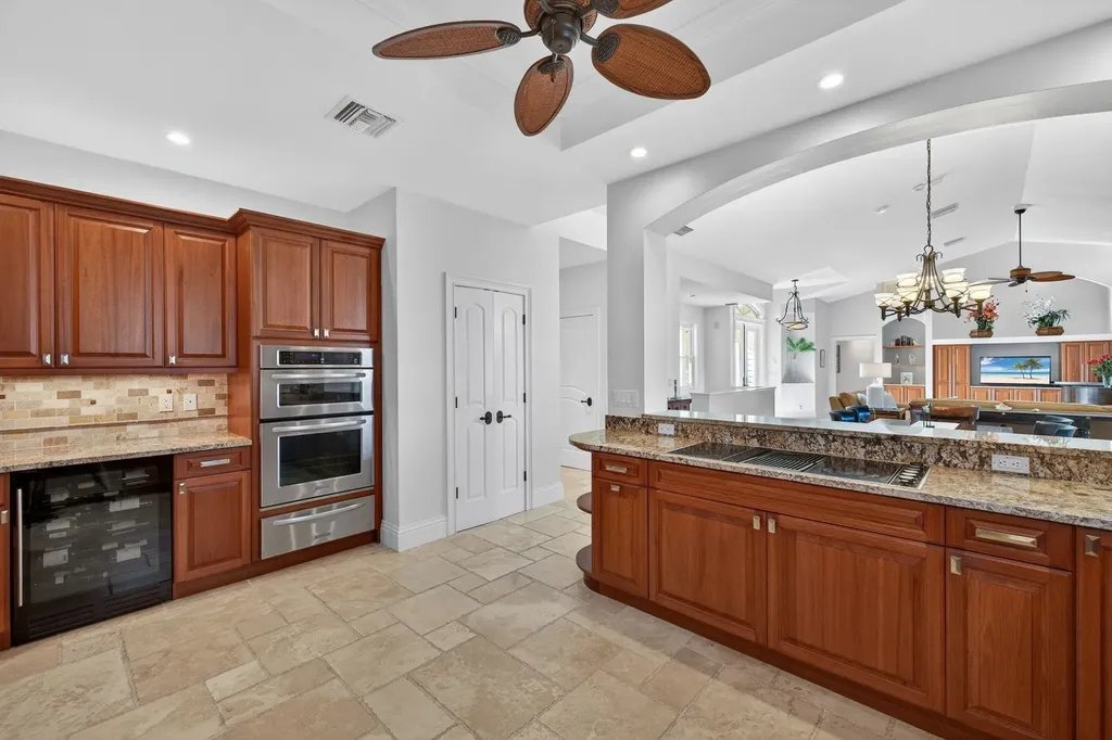 2312 Starfish Lane Sanibel FL 33957