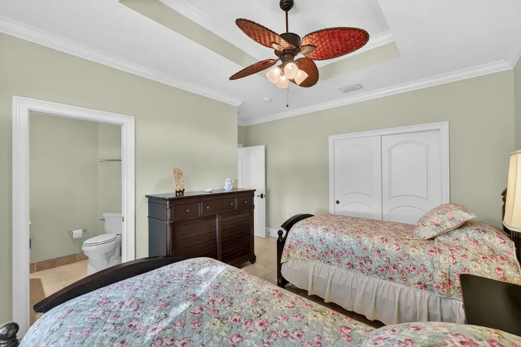 2312 Starfish Lane Sanibel FL 33957