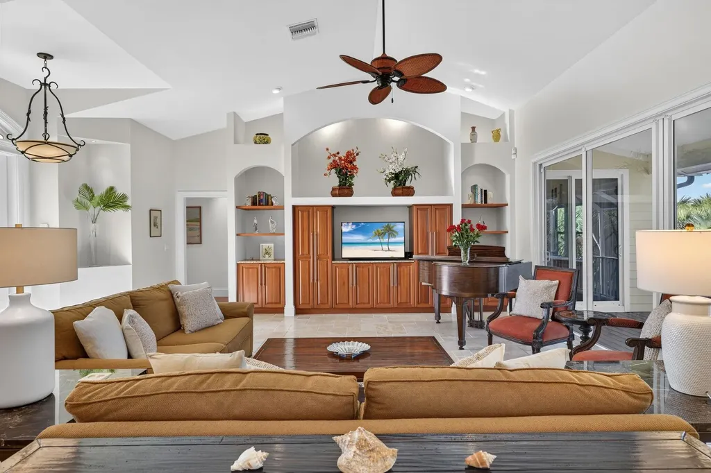 2312 Starfish Lane Sanibel FL 33957