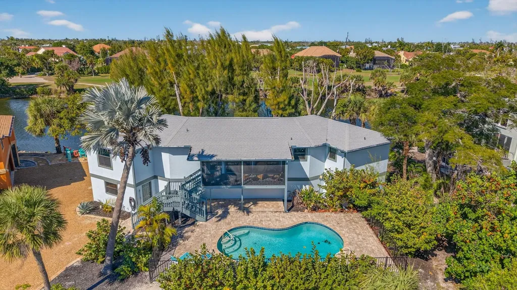 1666 Middle Gulf Drive Sanibel FL 33957