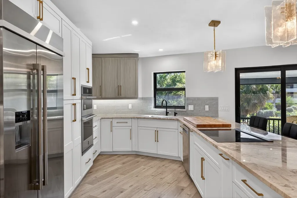 1666 Middle Gulf Drive Sanibel FL 33957