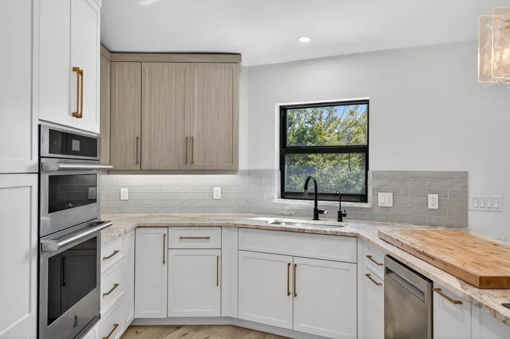 1666 Middle Gulf Drive Sanibel FL 33957