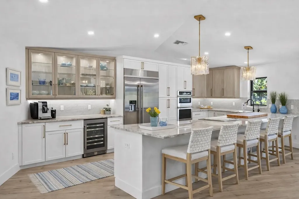 1666 Middle Gulf Drive Sanibel FL 33957