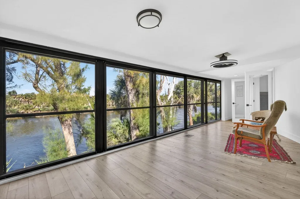 1666 Middle Gulf Drive Sanibel FL 33957