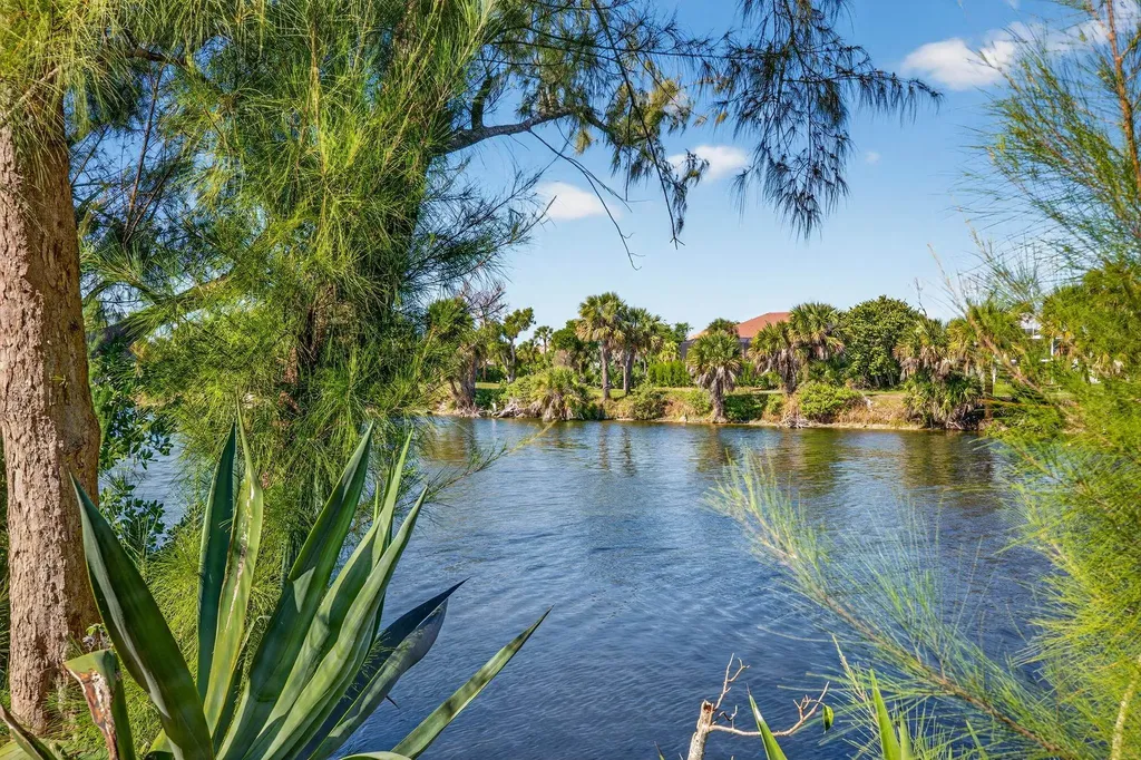 1666 Middle Gulf Drive Sanibel FL 33957