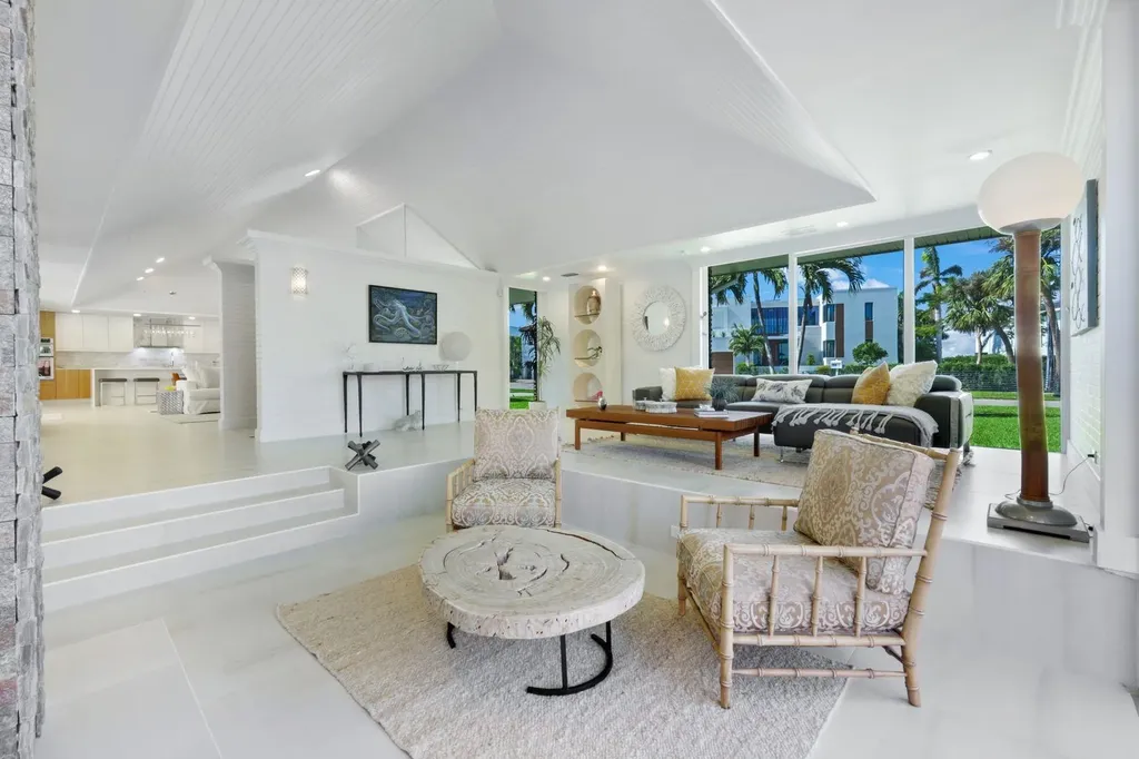 2943 Valencia Way Fort Myers FL 33901