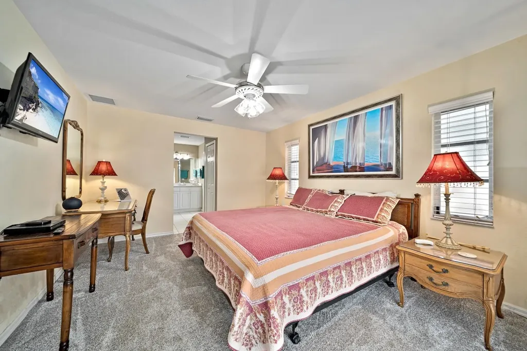 22 SE 13th Avenue Cape Coral FL 33990