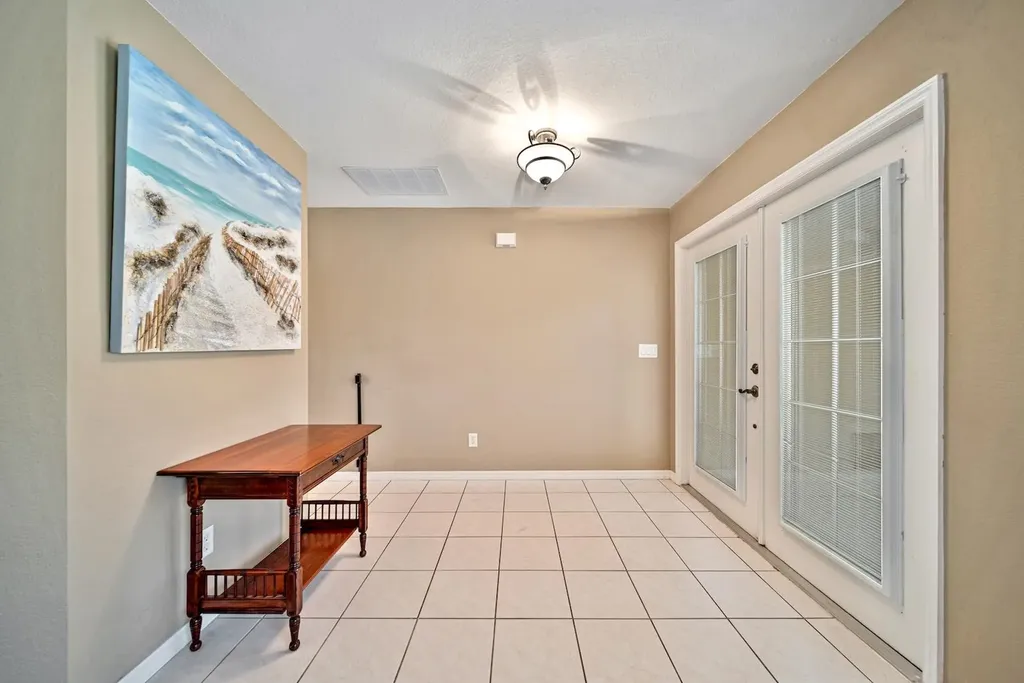 22 SE 13th Avenue Cape Coral FL 33990