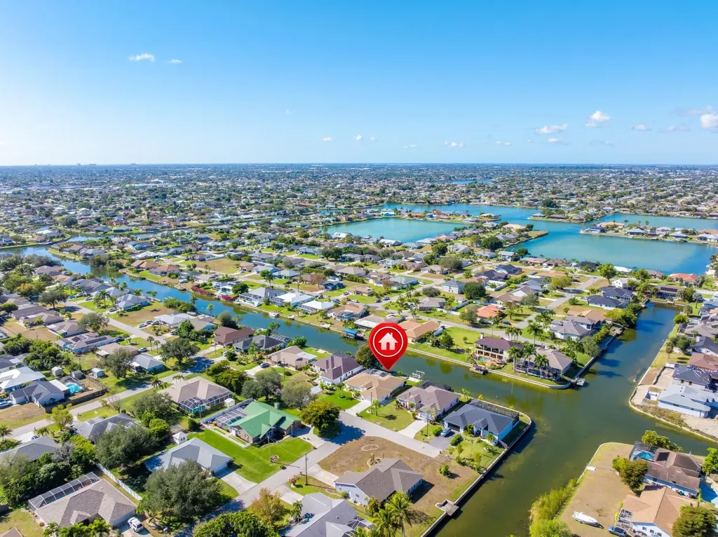 22 SE 13th Avenue Cape Coral FL 33990
