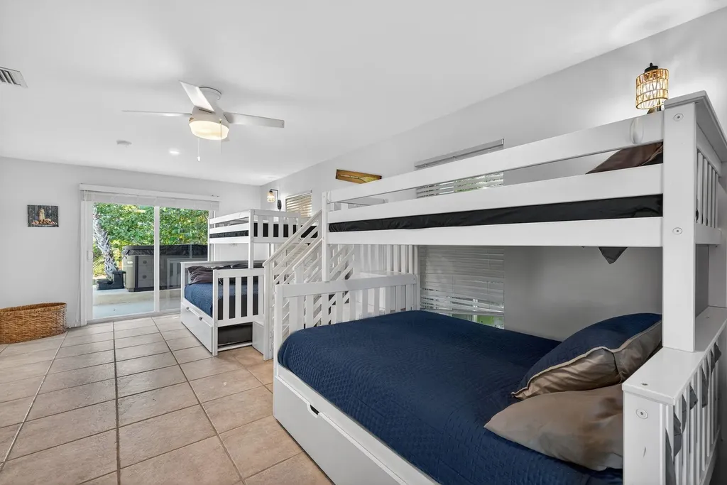 1866 Ibis Lane Sanibel FL 33957