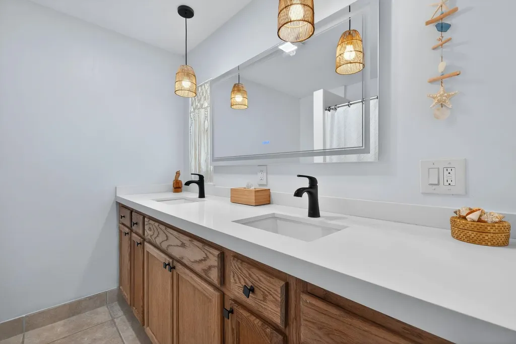 1866 Ibis Lane Sanibel FL 33957