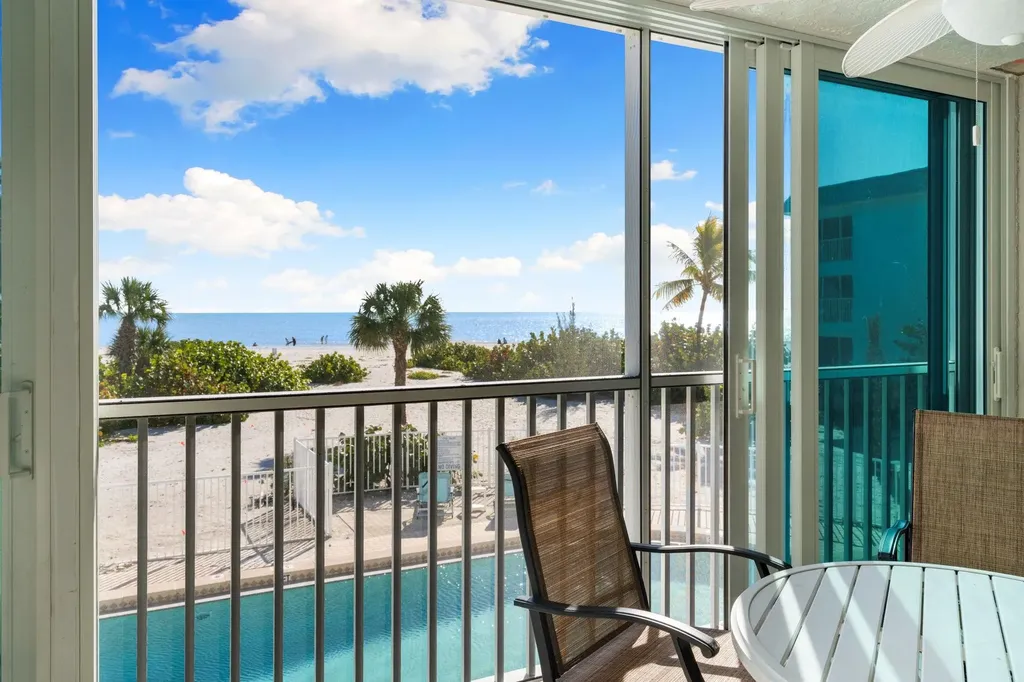 3049 W Gulf Drive Sanibel FL 33957