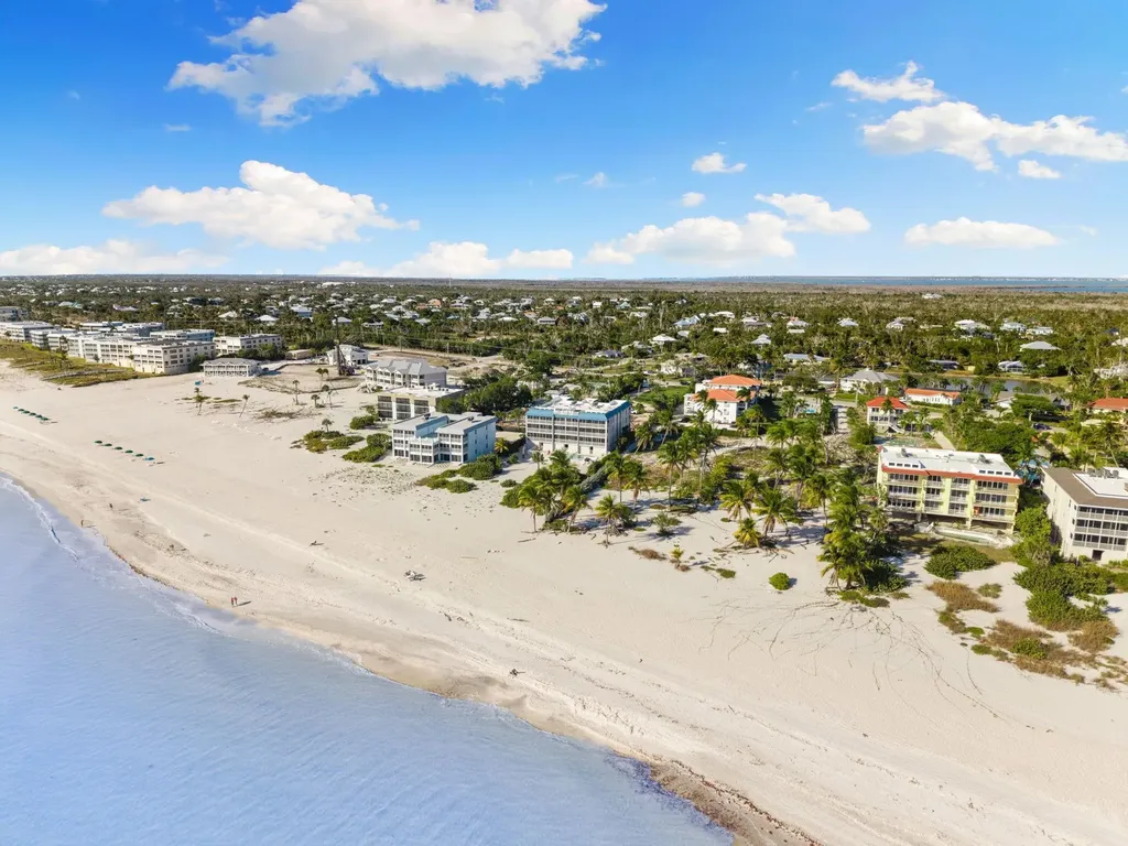 3049 W Gulf Drive Sanibel FL 33957