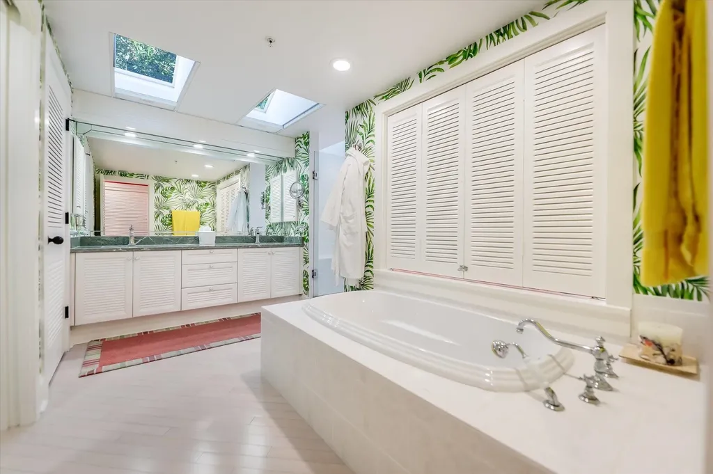 1647 Lands End Village Captiva FL 33924