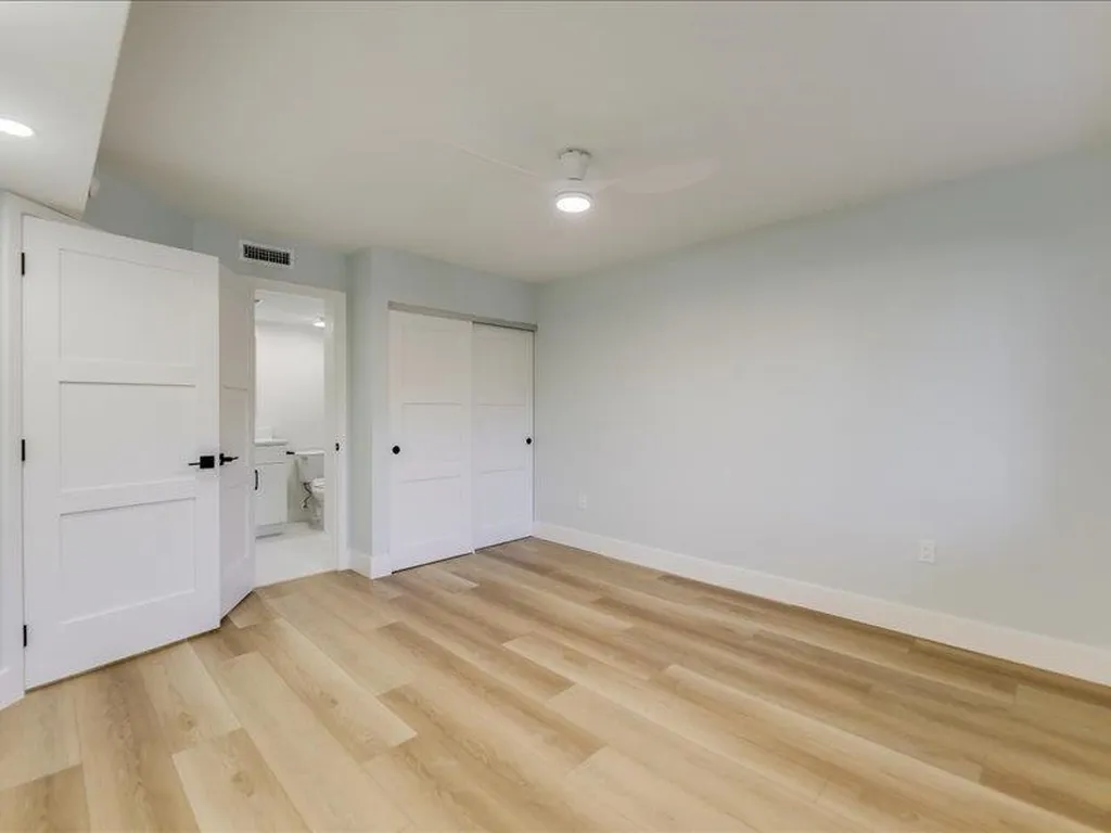 2445 W Gulf Drive Sanibel FL 33957