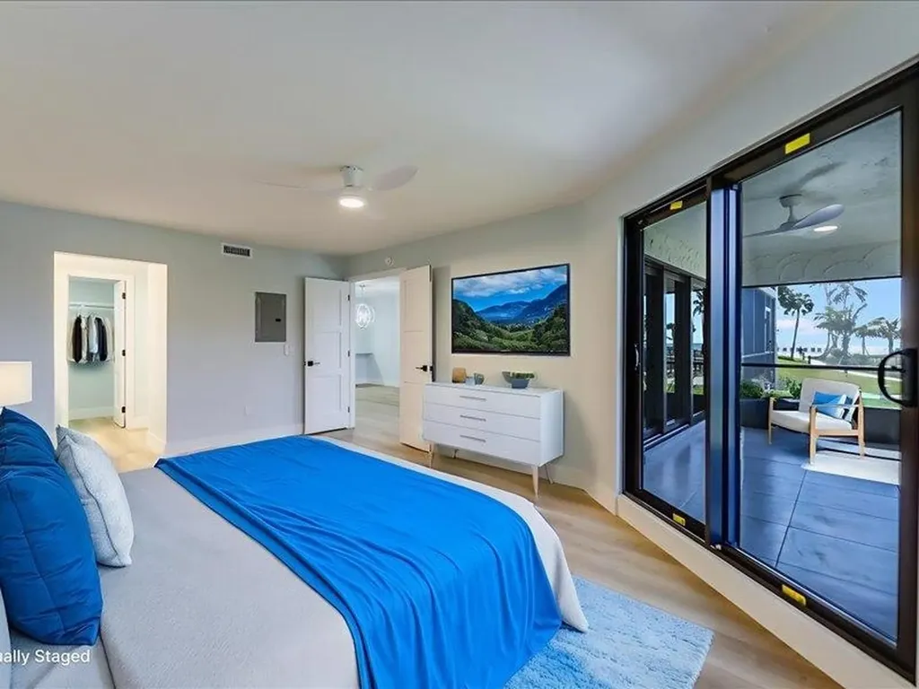 2445 W Gulf Drive Sanibel FL 33957