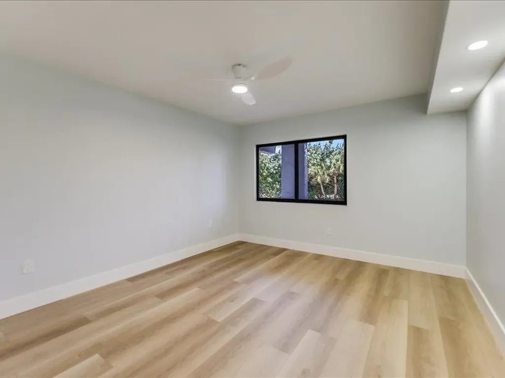 2445 W Gulf Drive Sanibel FL 33957