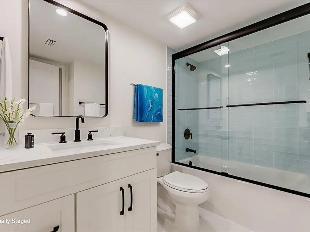 2445 W Gulf Drive Sanibel FL 33957