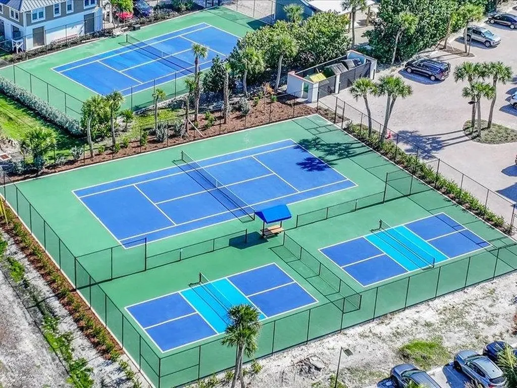 2445 W Gulf Drive Sanibel FL 33957