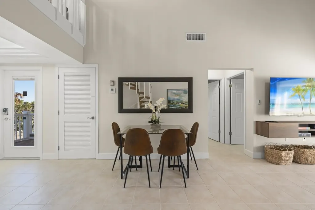 2321 W Gulf Drive Sanibel FL 33957