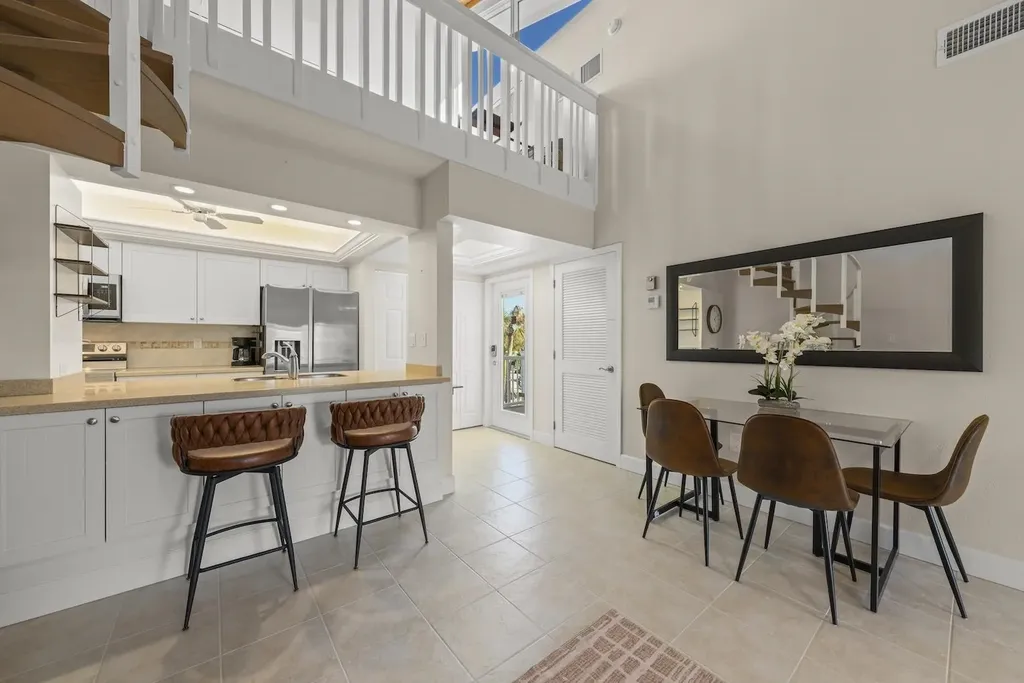 2321 W Gulf Drive Sanibel FL 33957