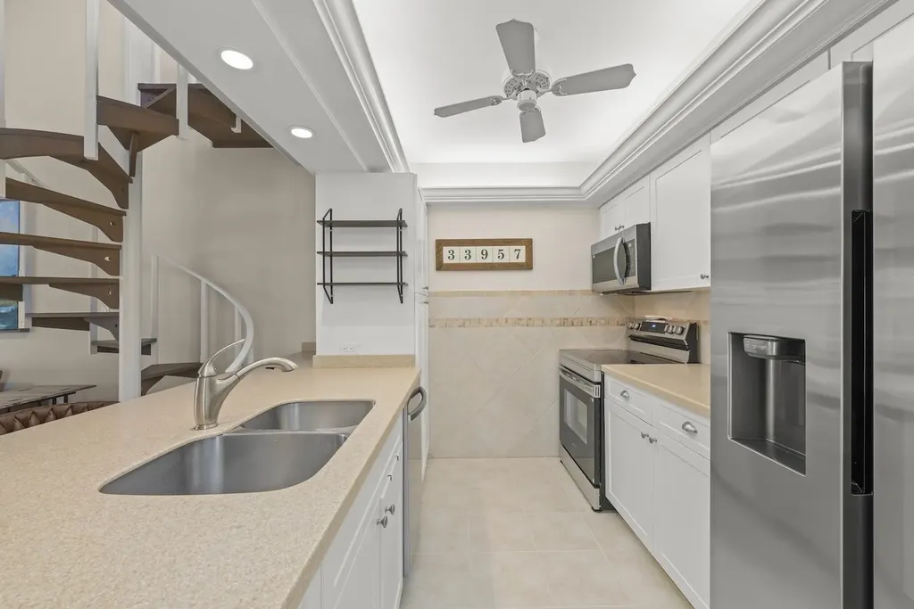 2321 W Gulf Drive Sanibel FL 33957